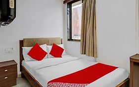 Hotel O Delight Inn Near Andheri Railway Station